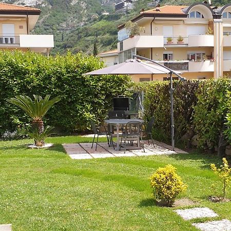 Apartamento Sam&Sun Torbole Sul Garda Exterior foto