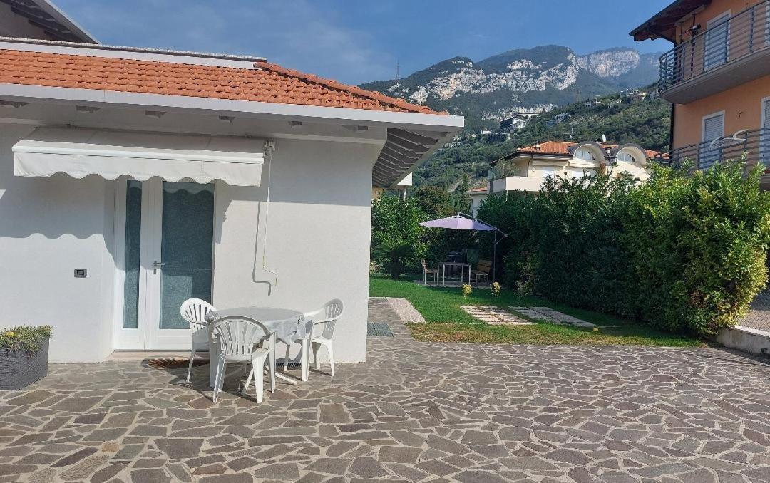 Apartamento Sam&Sun Torbole Sul Garda Exterior foto